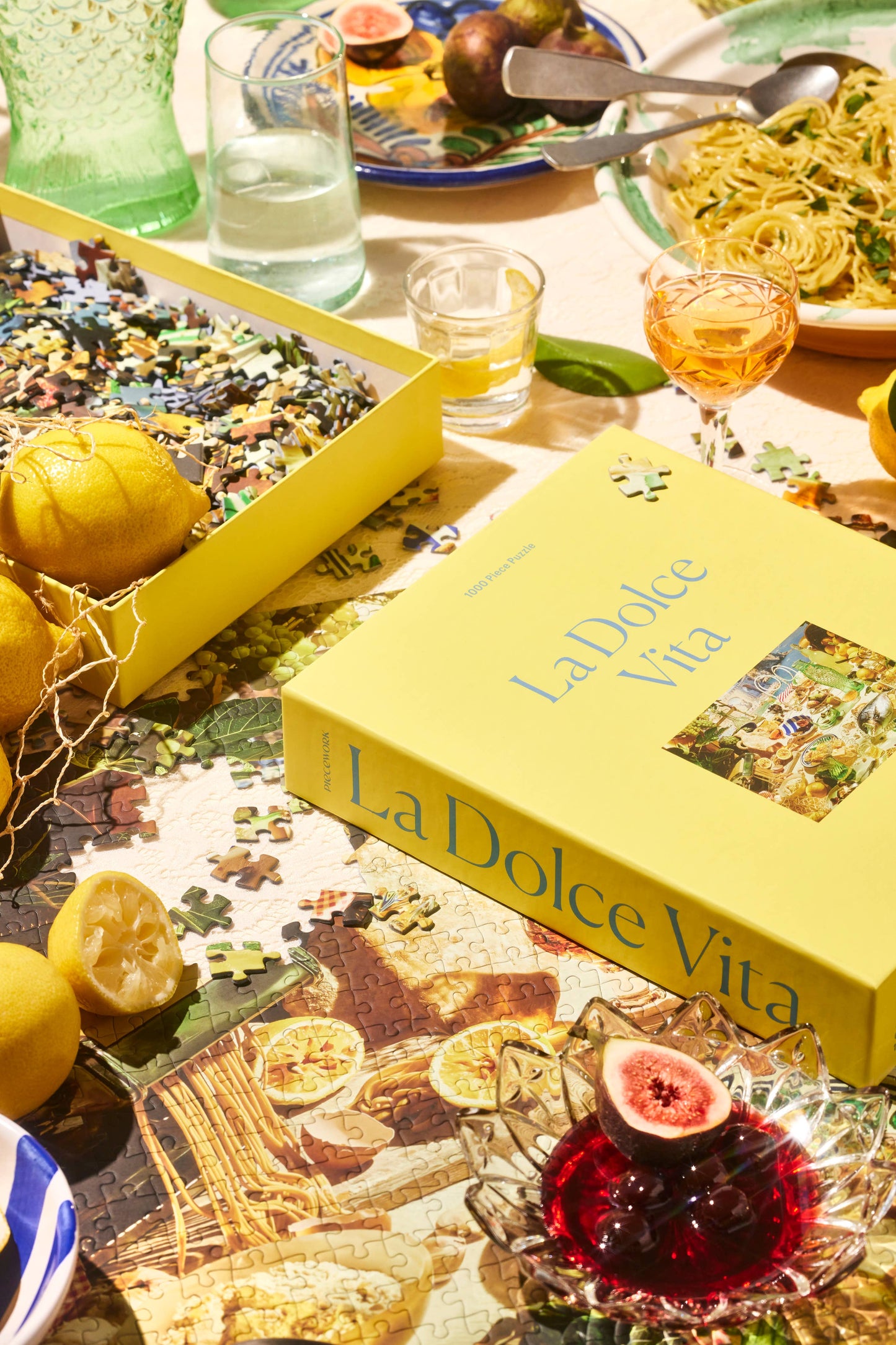 ✨Back In Stock✨La Dolce Vita 1000 Piece Puzzle