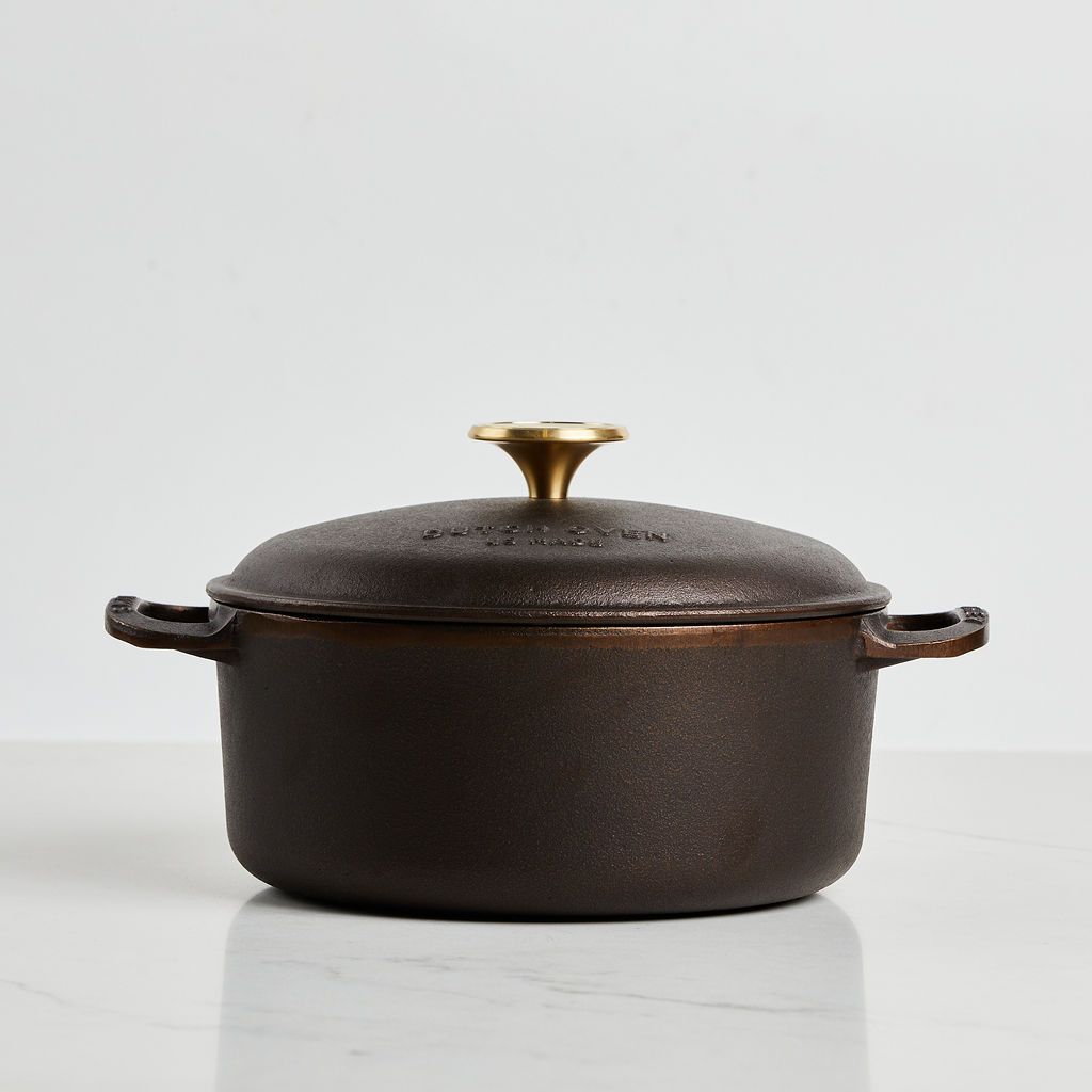 Smithey Ironware 3.5 Quart Dutch Oven