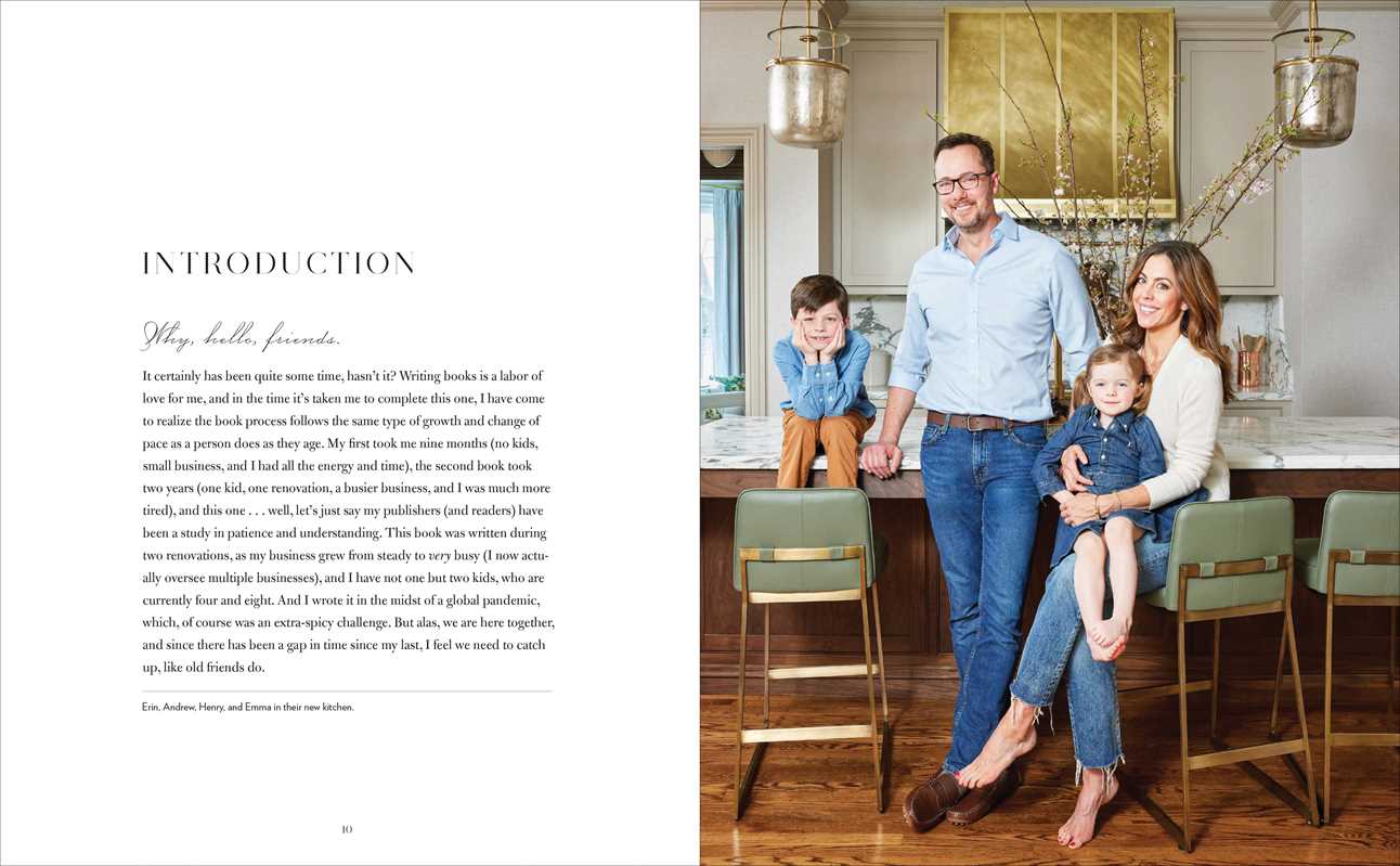 Elements of Timeless Style by Erin  Gates: Hardcover; 416 pages / English