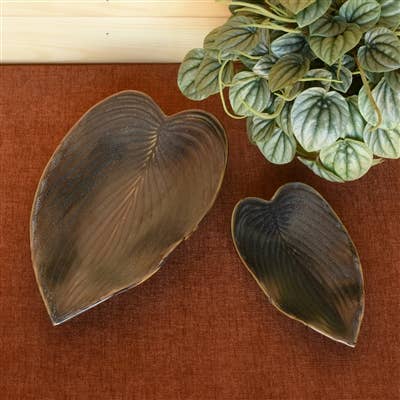 Begonia Leaf Tray