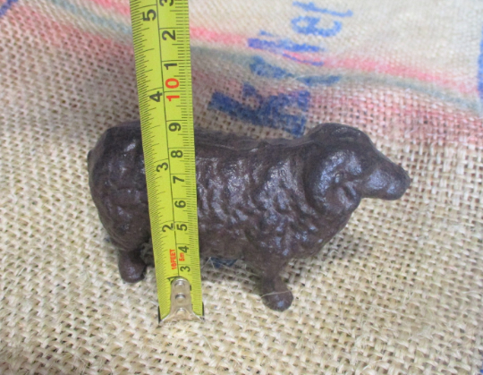 CAST IRON SHEEP